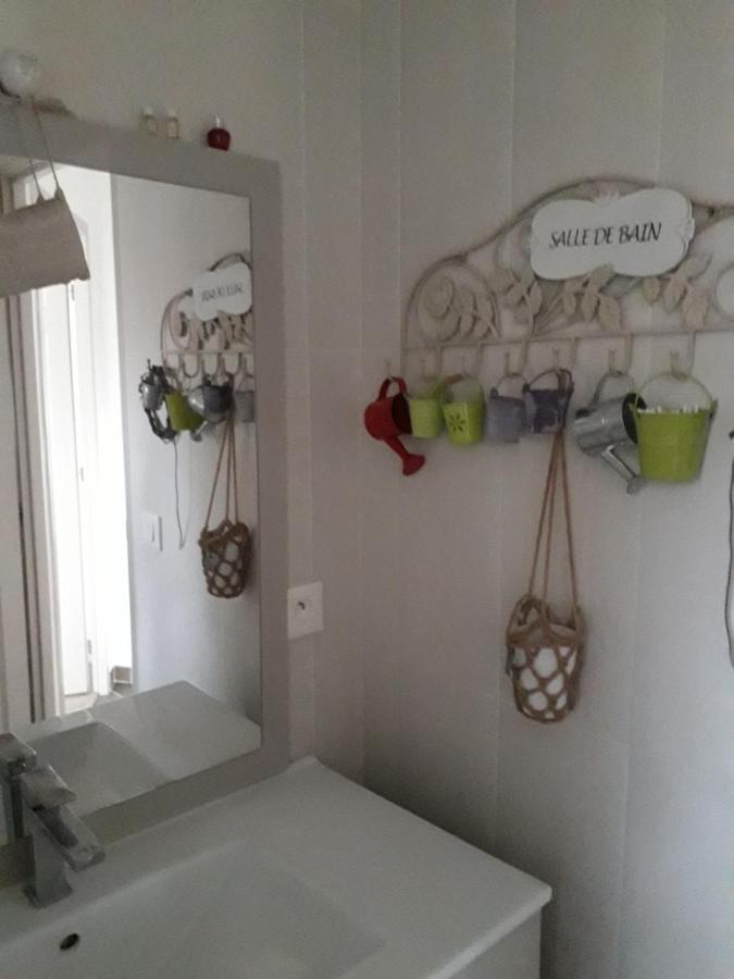 Chez Isa Daire Massilly Dış mekan fotoğraf