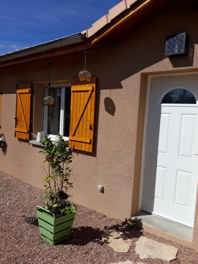 Chez Isa Daire Massilly Dış mekan fotoğraf